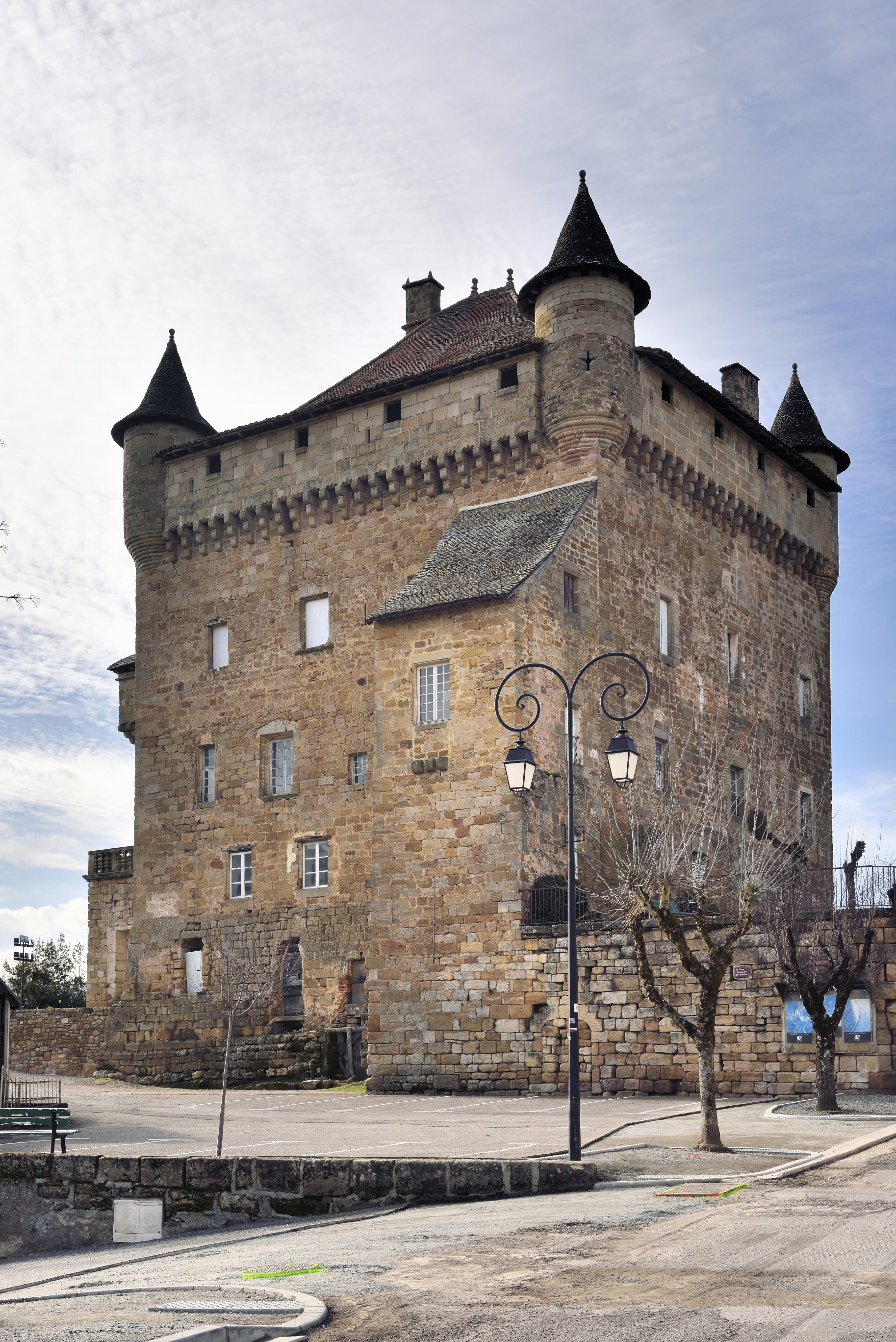 (c) Gilles Tordjeman, 2017 ; (c) Service Patrimoine - Grand Figeac